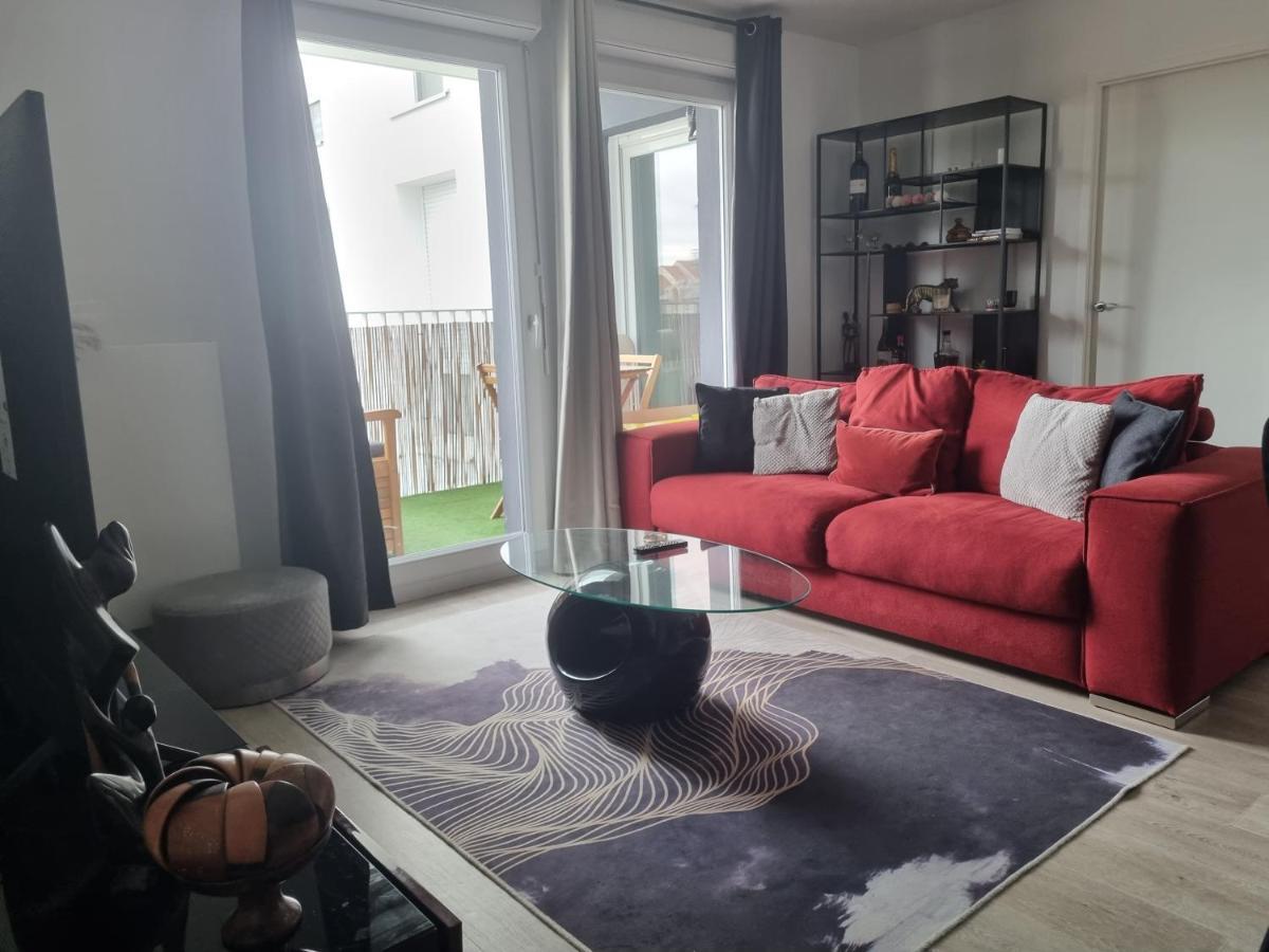 Apartment Cosy Et Equipe